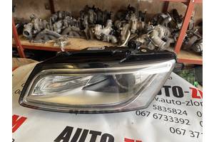 Фара для Audi Q5 LED xenon 8R0941005