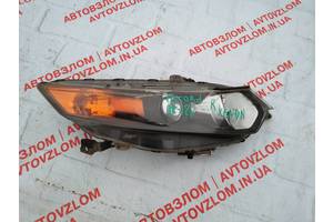 Фара для Honda Accord 2008-2012 XENON права