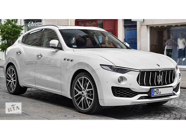 Фара для Maserati Levante 2016-2018