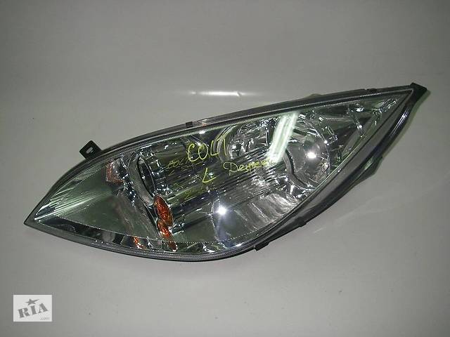 Фара ліва дефект Mitsubishi Colt (Z30) 2004-2008 8301B869 (9313)