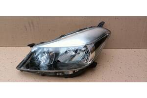 Фара передня ліва toyota yaris iii 3 11-14rok