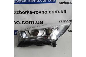 Фара передняя левая галоген линза Ford Kuga 2015г 90156473