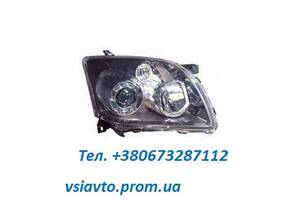 Фара передняя правая Toyota Avensis T25 2006 - 2008 г.