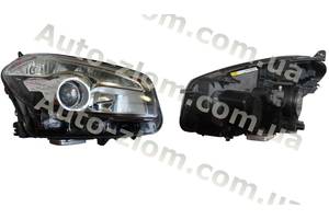 фара права для Nissan Qashqai 2010-2013 26010-BR60B xenon