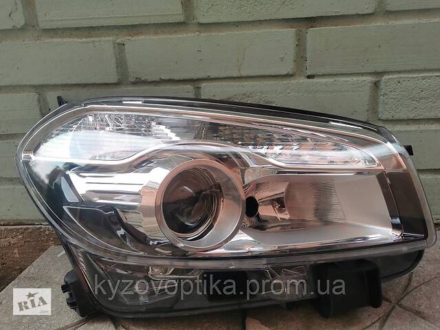 Фара права Nissan Qashqai, (Ниссан Кашкай) 2010-2014. TYC