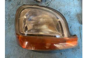 Фара права Renault kangoo 1 98-03 7700308025