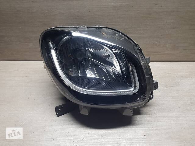 Фара права Smart Fortwo 3 453/454 2014-2018p. LED