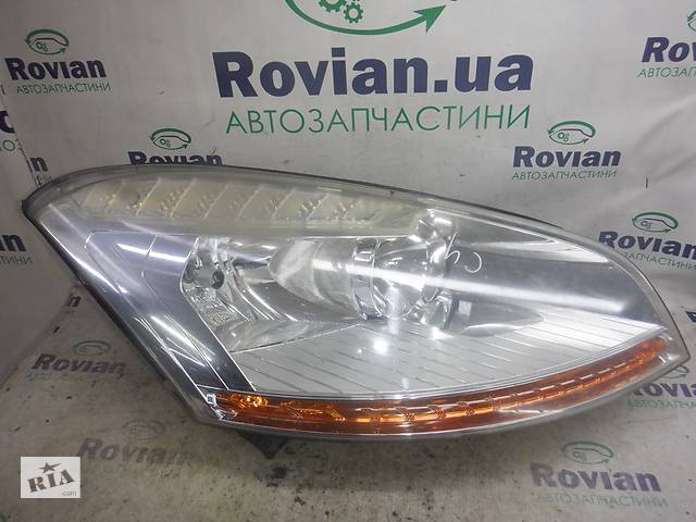 Фара права Citroen C4 PICASSO 1 2006-2013 (Ситроен Ц4 Пикассо), БУ-231959