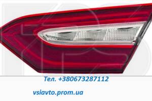 Ліхтар лівий внутрішній TOYOTA CAMRY 17- (XV70) XSE