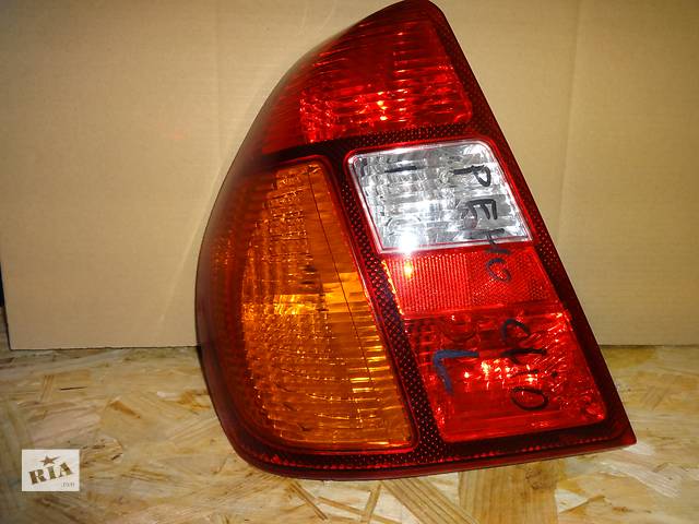 фонарь задний левый для Renault Clio 2001-04