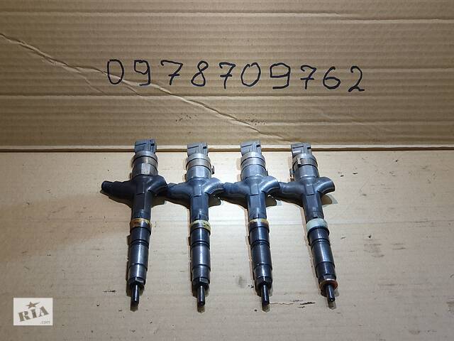 Форсунка Denso 23670-27020 TOYOTA Corolla 2.0 D-4D 09E08685 - Фото 1