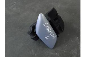 Форсунка омывателя фар/омыватель фар правый Toyota Corolla E150 2007-2013р. 85207-02040/85044-12120