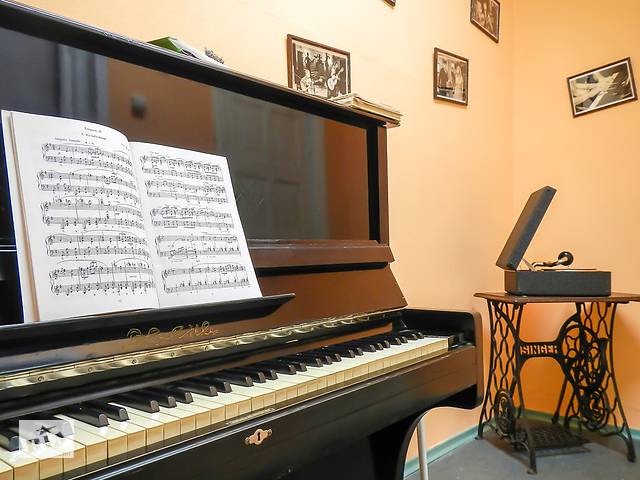 Фортепіано уроки домашні завдання Виноградар Куренівка Вітряні гори