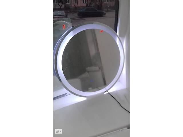Дзеркало LED кругле, д66см