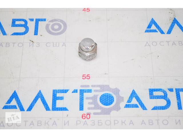 Гайка колесная Mazda 3 14-18 BM: Гайка колесная Киеве на ZAPCHASTI.RIA