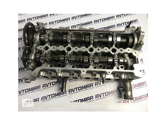 Головка двигуна в зборі Toyota Avensis 2.2 T25 2003-2008 1110129555