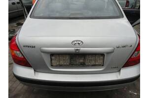 Hyundai Elantra III sedan кришка зад зад LS
