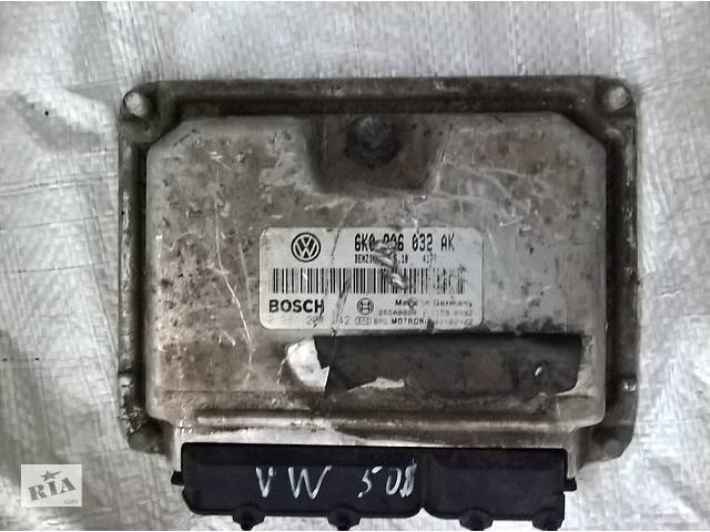 Блок управления двигателем VW Seat 0261207242/6k0906032ak