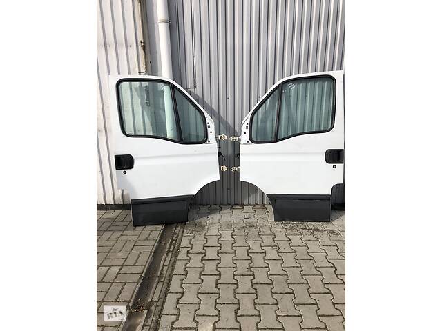 Двери Iveco Daily передние