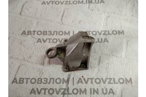 Кронштейн КПП для Audi A6 C4 4A0399114F