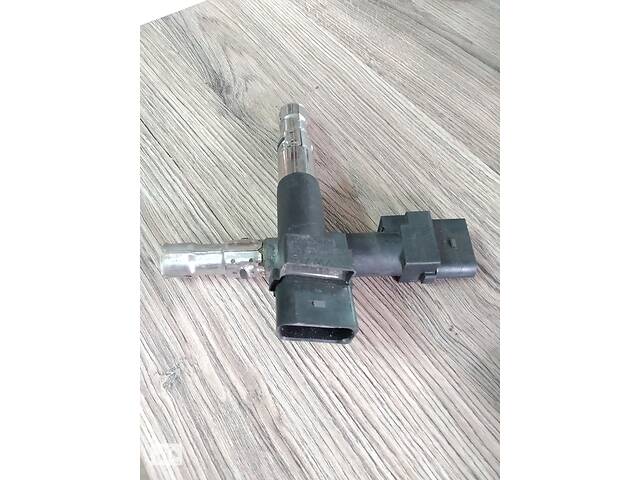 Котушка Audi Q7 TT Seat Leon VW Golf 5 Passat Phaeton Touareg 3.2i 3.6i 022905100B 022905715