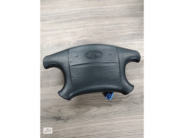 Подушка безопасности Kia Sportage 1993-2004 0K07057K0000 Airbag