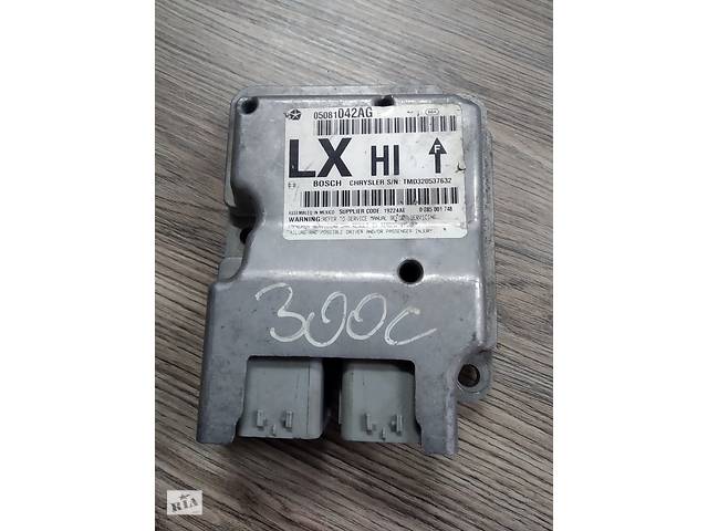 Блок управління Airbag CHRYSLER 300C 04-10 05081042AG 0285001748