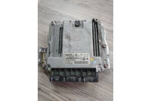 БУ двигателем Mitsubishi Outlander PEUGEOT 4007 Citroen C-Crosser 2.2HDI 07-12 0281013666 9664487580