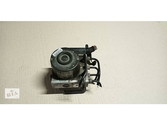 блок ABS Opel Astra H 13157575