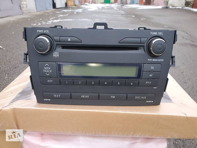 Б/у Радио и аудиооборудование/динамики Легковой Toyota Corolla 2006-12гг, 8612012D40