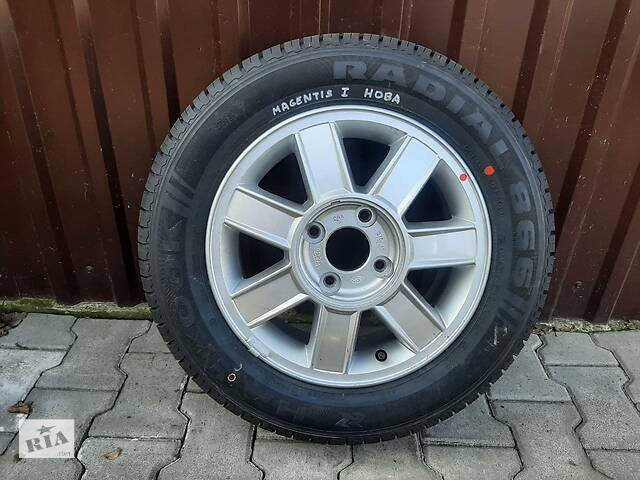 Диск із шиною 205/60 R15 Kia Magentis I