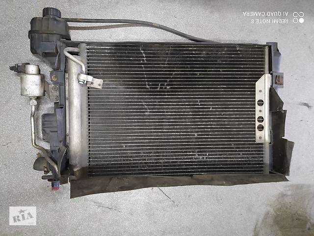 Б/у радіатор для Mercedes A-Class W168 (97-04)