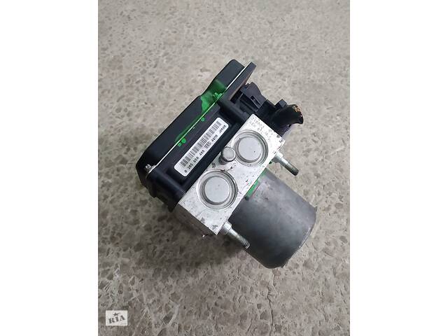 Блок ABS Насос Audi A4 B7 2004-2008 8E0614517AT 0265234330