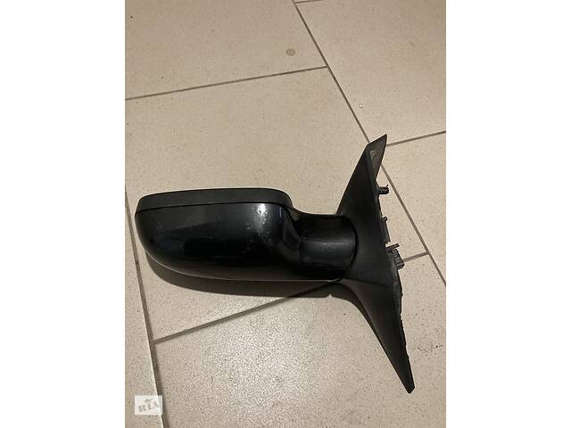 Б/в дзеркало бокове праве для Renault Scenic 2003-2008