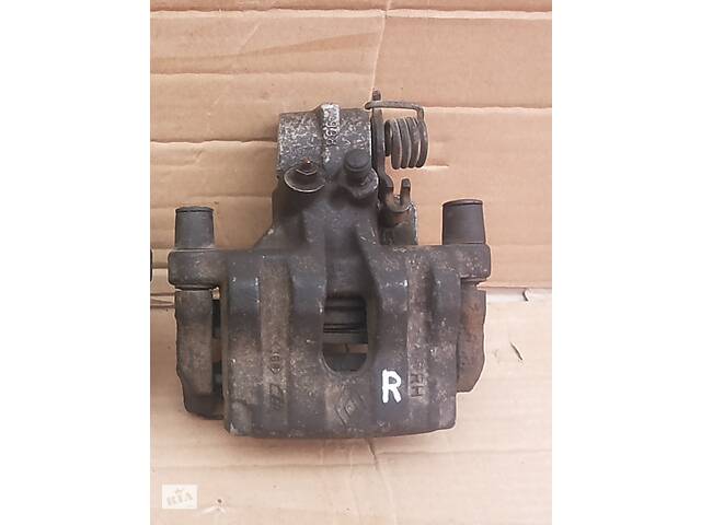 Суппорт задний Renault Megane 2002-2008 правый 7701049109; 87-0751-000; 870751000; 8253968