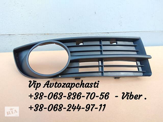 Накладка противотуманной фари ПРАВА заглушка на протитуманки права сторона Volkswagen Touran 2003 - 2006 рік тоуран