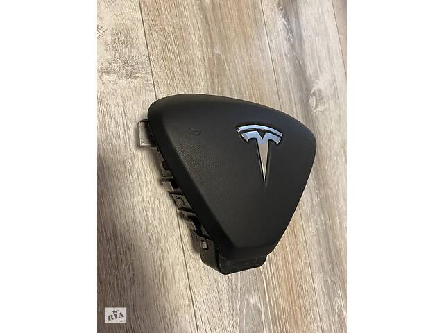 Подушка безопасности водителя Tesla model X S Подушка безпеки водія Tesla s 1014265-01-c