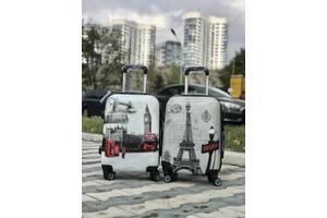 Чемодан дорожный пластик на 4-х колесах с аэрографией от 51 до 71 см. World travel