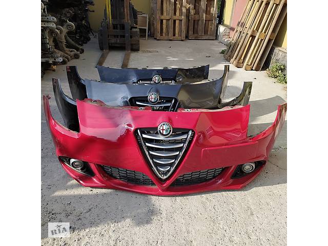 Бампер передний Alfa Romeo Giulietta 2010-2016 в зборі