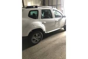 Двері Dacia Duster