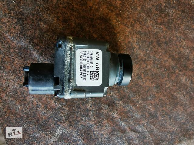 Передня камера Audi Q7 7P6980551C