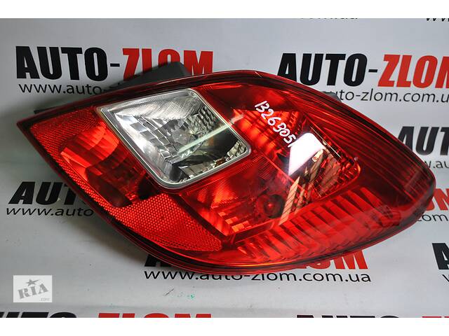 фонарь задний правый для Opel Corsa D 2006-10 5D