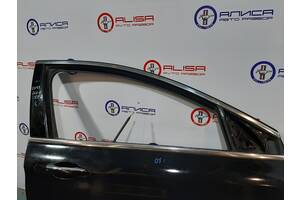 Двері передні праві колір чорний РХ8 Chrysler 200 15-17.