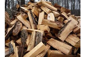 Продаж та доставка дров твердих порід дуб акація граб