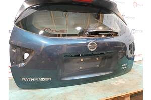 Двері багажника під електро (у зборі ціна договірна) Nissan Pathfinder 2013-