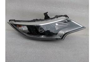 Фара правая Honda Civic 9 2011-2015 хетчбек оригинал LED