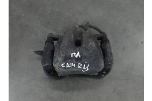 Суппорт передний левый Toyota Camry V40 USA 2006-2011р. 47750-06220