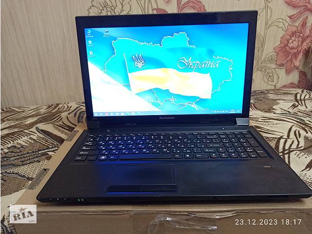 Lenovo B570 (i3-2330M/5GB/120+500/GF410M/Win10)