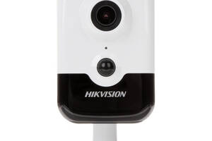 2 Мп IP-видеокамера Hikvision DS-2CD2425FWD-I (2.8 мм)