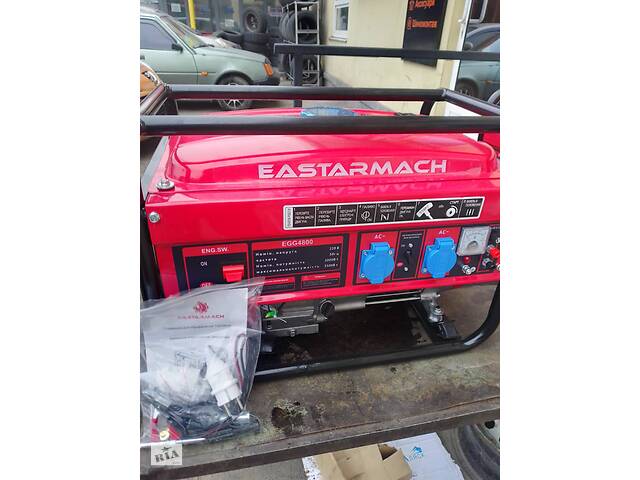 Бензиновий генератор Eastarmach EGG4800
